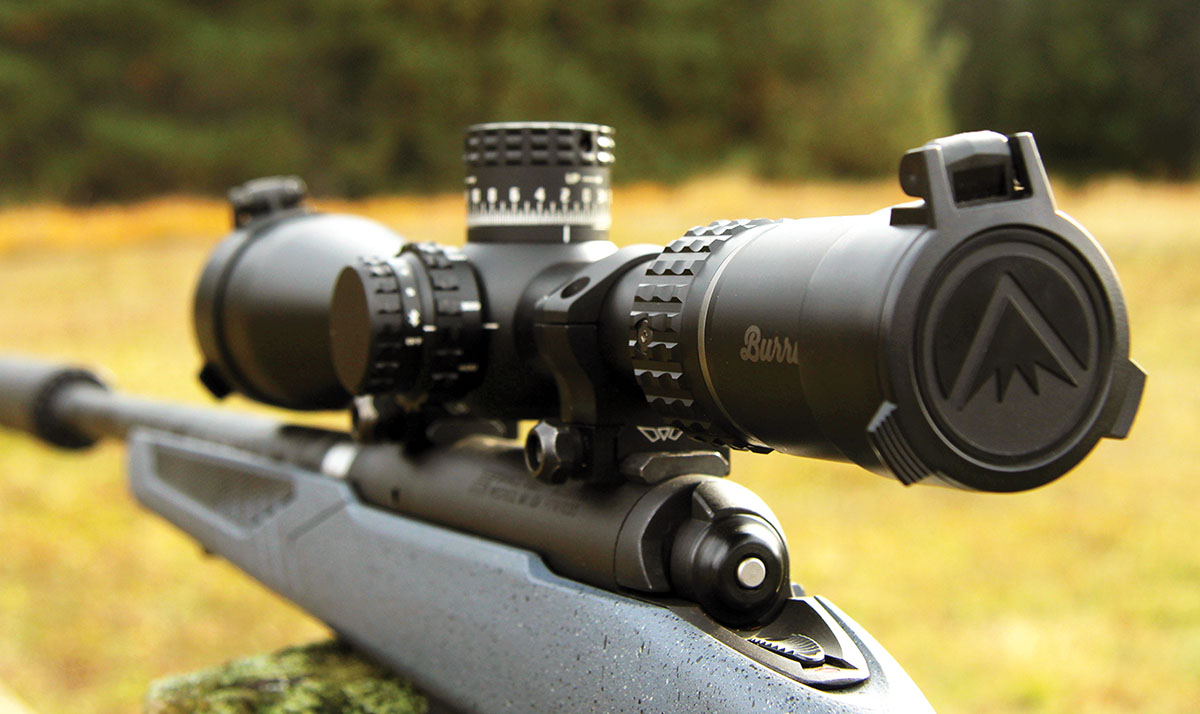 The Veracity PH 4-20x 50mm riflescope includes easy-to-manipulate controls that allow conducting adjustments without pulling your head off the stock while shooting.